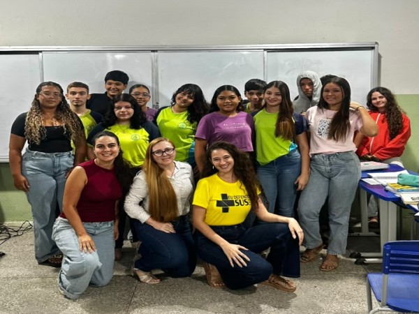 Setembro Amarelo: ação na Escola Carlota Tavares promove diálogo sobre saúde me [...]